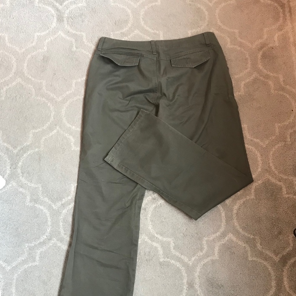 khakis - Picture 2 of 5
